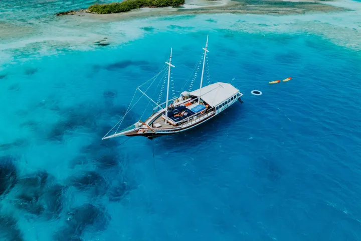 Monforte Luxury Schooner